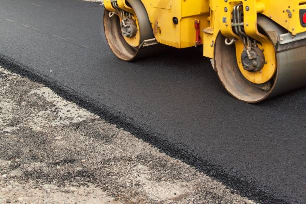 Best Luxury Driveway Paving Solutions in Red Bud, IL
